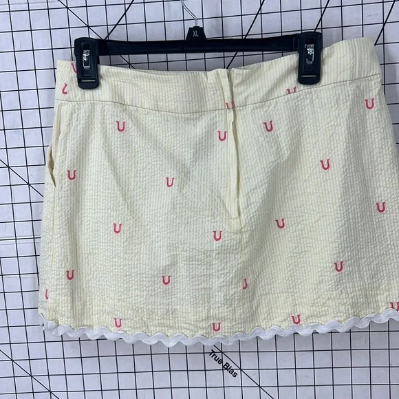 LILLY PULITZER YELLOW & WHITE SEERSUCKER HORSESHOE Ric rac border SKORT 8 - Picture 5 of 11
